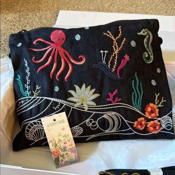 Johnny Was Stiched Marine Life purse - Picture 4 of 7